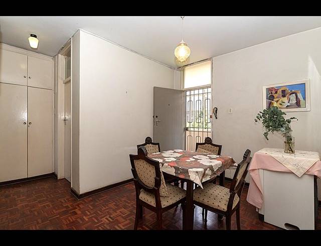 1 BEDROOM APARTMENT FOR SALE IN BEDFORD GARDENS